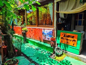 Side Tuana Garden Home - Reception