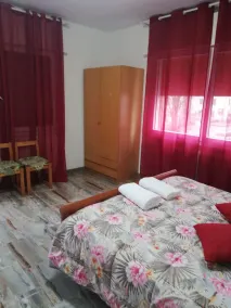 Holiday Guesthouse - Room