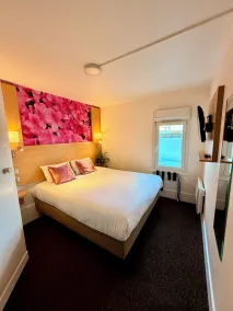 Fasthotel Orléans (France) - Chambre