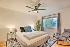 Pet-friendly Bend Home w/ Hot Tub & Patio! - Rom
