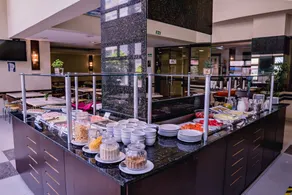 Master Curitiba Hotel - 1,6 km do Estádio Couto Pereira - Show - Restaurant