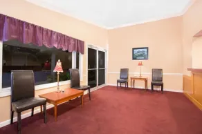 Knights Inn Augusta at Deans Bridge Rd - Hall