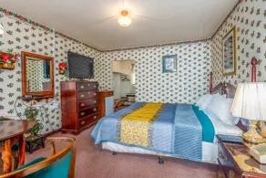 Parkway Inn - Room