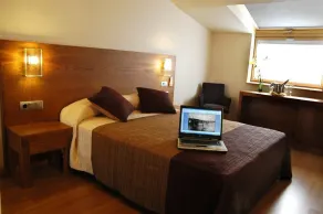 Hotel Puente de La Toja - Room
