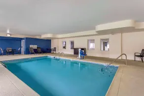 Comfort Inn & Suites Corbin North - Piscine