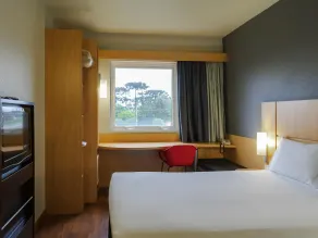 ibis Curitiba Aeroporto - Room