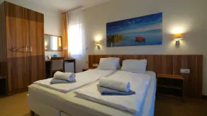 Balaton Colors Beach Hotel - Room