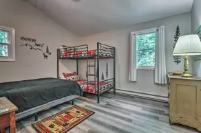 Fire Pit & Community Perks: Blakeslee Cottage! - Interiör