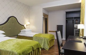 Hotel Bristol - Room