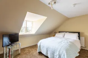 Hubert House Guesthouse - Room