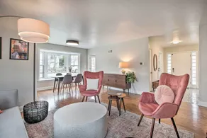 Home w/ Office + Yard: 25 Mi to Downtown Chicago! - Interiør