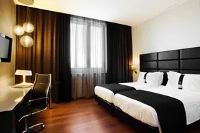 Holiday Inn Genoa City by IHG - Room