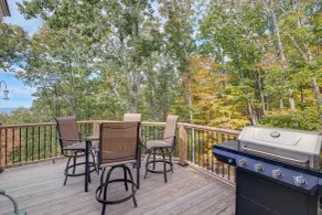 Mtn Views & Spacious Deck! Modern Caldwell Getaway - Intérieur