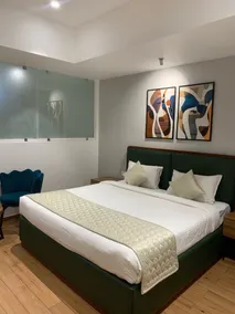 Pondy Heights - Suites and Studios - Room