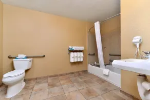 Candlewood Suites Turlock by IHG - Casa de banho