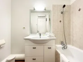 ValHôtel - Hôtel-Résidence Châteaufort - Bathroom