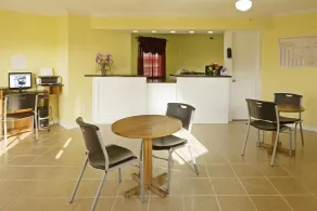 Americas Best Value Inn Pryor - Lobby
