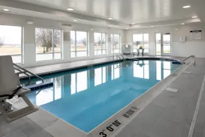 TownePlace Suites by Marriott Oshkosh - Piscine