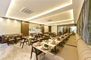 Hotel Avalon Palms Agra - Restaurant