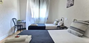 Barcelona PR Guesthouse - Chambre