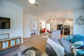 Moore Haven Getaway w/ Deck & Private Pool - Interiør