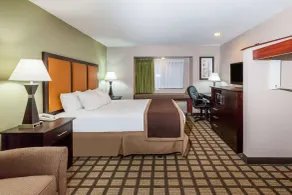 Baymont by Wyndham Gaylord - Chambre