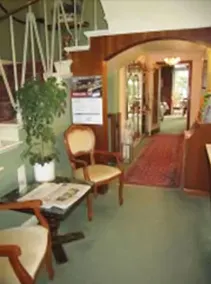 Hotel Stephan - Lobby sitting area