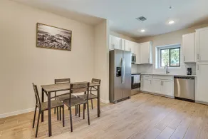 Community Pool & Hiking Trails: Deer Valley Condo - Interiør