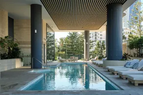 Amaya - Pool