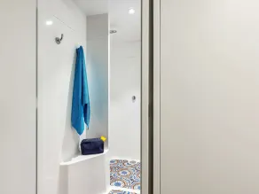HotelF1 Perpignan Sud - Bathroom