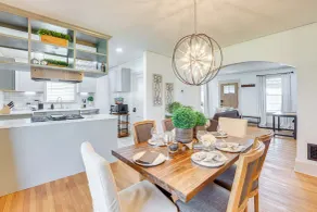 Walk to Amphitheater & Stadium: Home w/ Deck! - Interiør