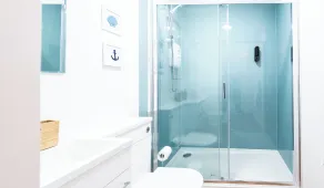 Glan Neigr Apart-Hotel by Guestz - Bathroom