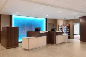 Fairfield Inn & Suites by Marriott Charlottesville Downtown/University Area - Réception