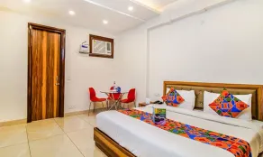 Fabhotel Kiara - Chambre