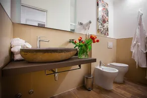 Ferrari Suite - Bathroom