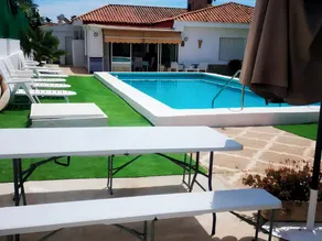 Ferienwohnung mit Garten, Grill und schnellem Internet - Pool