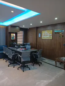 RR Hotel - Lobby