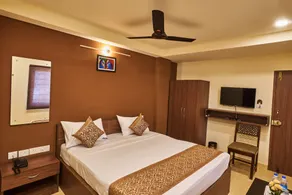 HOTEL AKMG TOWERS - Chambre