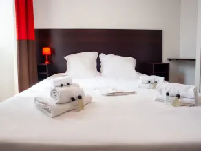 Résidence Hôtelière Duguesclin - Chambre