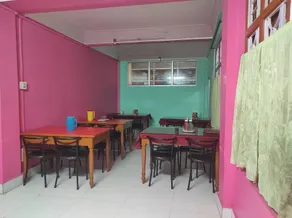Hotel Tawang Holiday - Restaurant