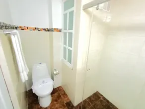 Hotel AT THE PARK - Bathroom
