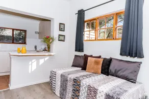 Le Petit Chateau Guest House - Habitación