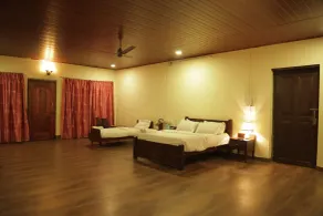 Harris Holiday Inn - Quarto