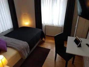 Hotel Exquisite - Room