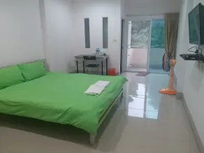 Chawalee Place - Room