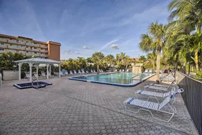 Luxe Beachfront Family Condo w/ Resort Amenities! - Parte interna