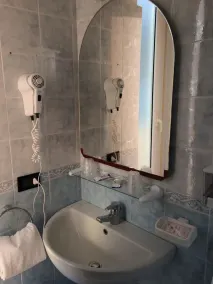 Hotel Corallo - Bathroom