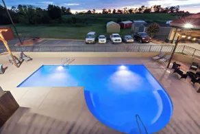 Ramada by Wyndham Bainbridge - Pool