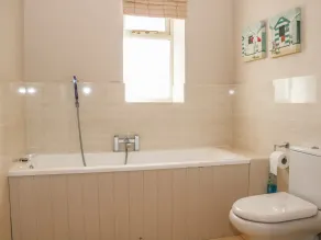 The Old Dairy - Bathroom