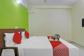Hotel O Dk Reddy Square - Quarto